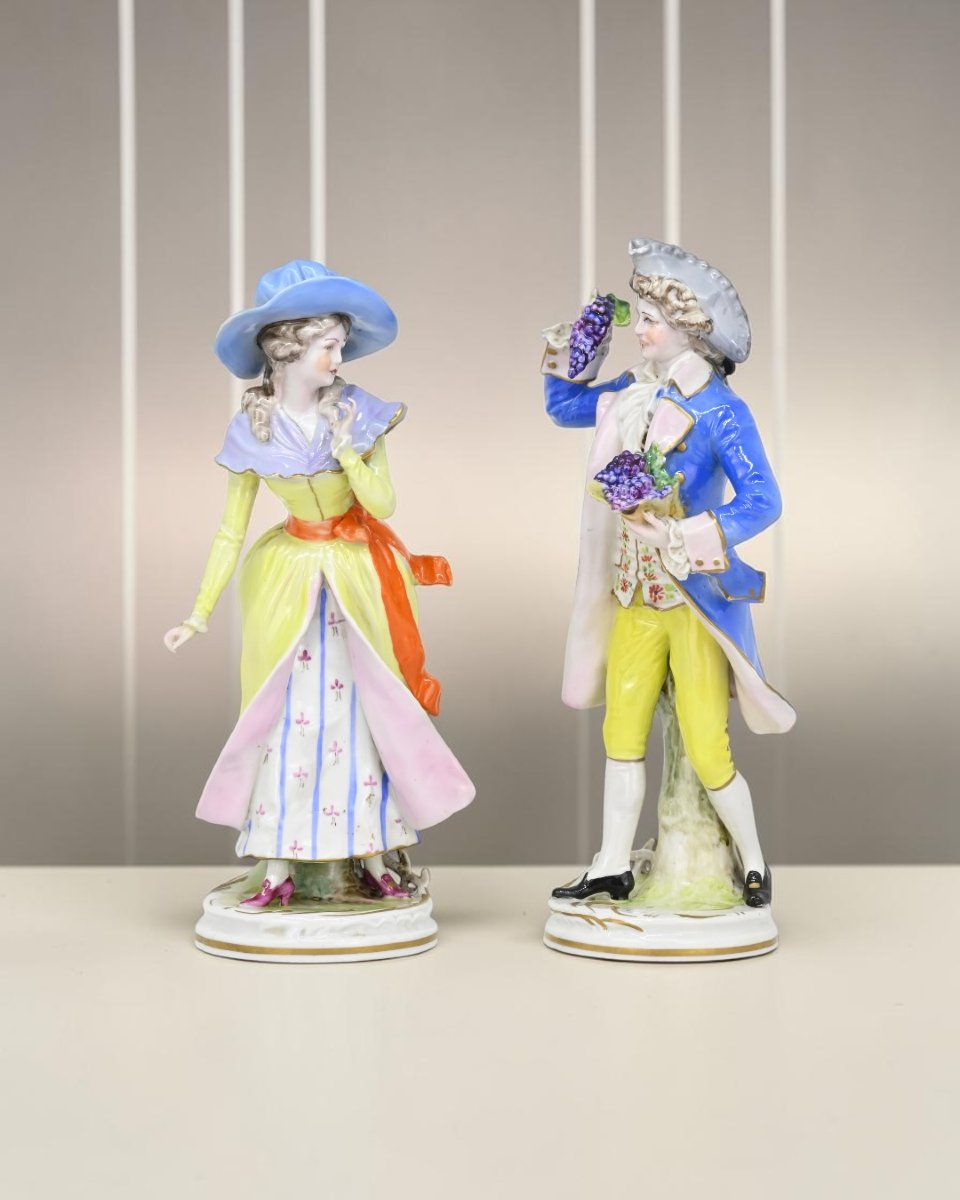 Capodimonte - Pair Of Polychrome Porcelain Figures - Italy, 1920s 